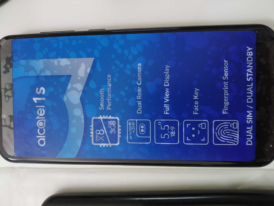 **Alcatel 1S, 3/32GB (nao carrega)**  25 €