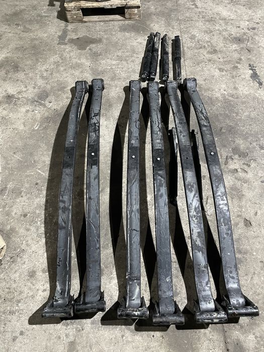 Ресора з амортизатором Sprinter W906 W907 / Crafter