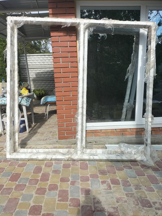 Рама пластиковая