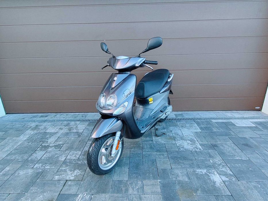 Skuter Yamaha Neos YN 50 z 2010 roku z Austrii 2T