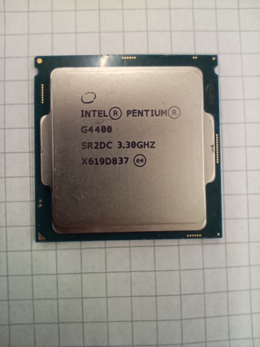 Intel Pentium G4400 (2 ядра/2потоки 3.3 GHz / LGA1151)
Продам