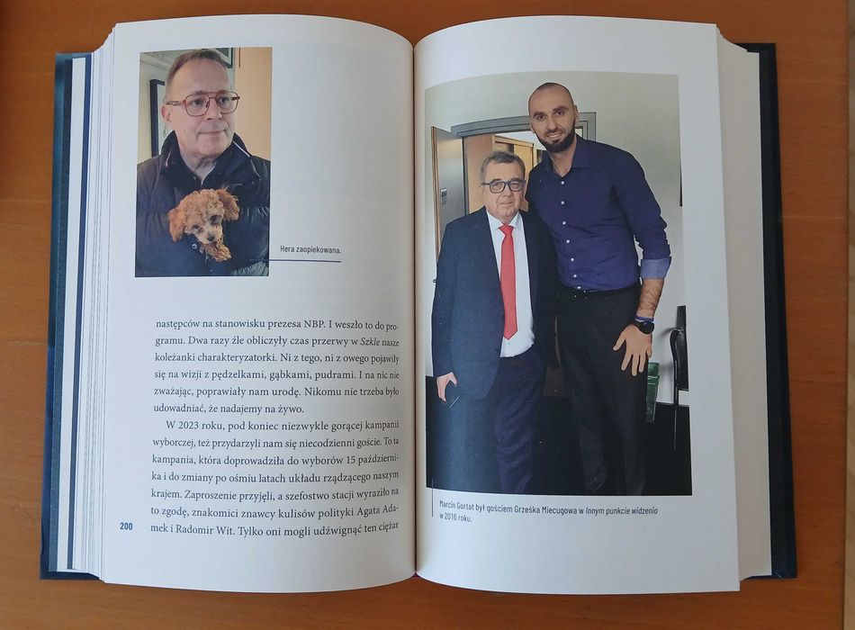 Książka "Szklane ukłony" Tomasza Sianeckiego