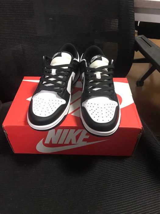 Nike Dunk Low Retro White Black Panda Rozmiar 39