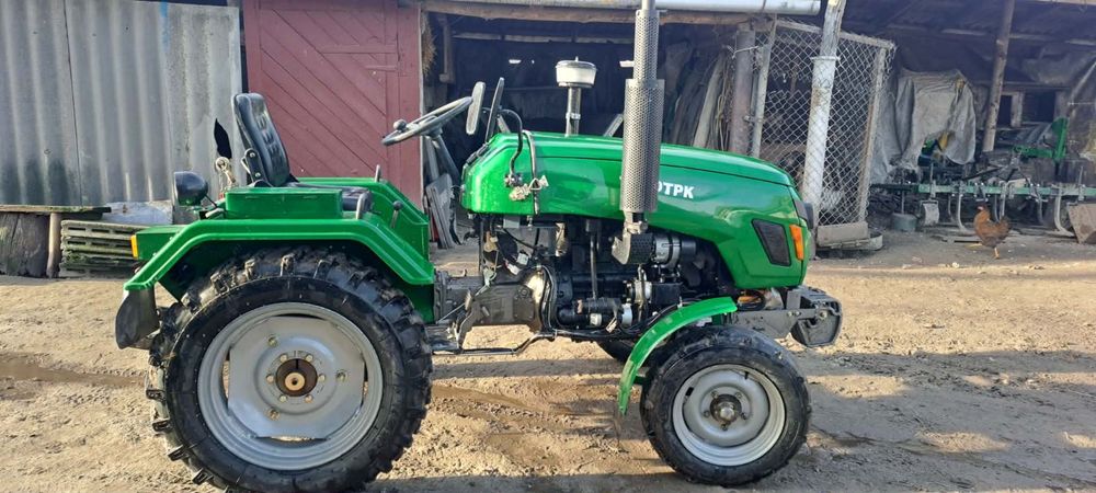 Трактор Xingtai 240 TRK
