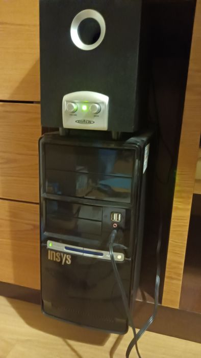 Computador INSYS ompleto