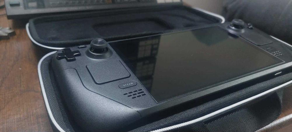Steam Deck OLED 512GB + 512GB + org pudełko i pokrowiec