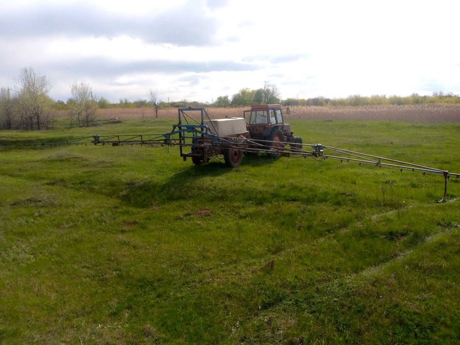 Прицепной опрыскиватель оп 2000