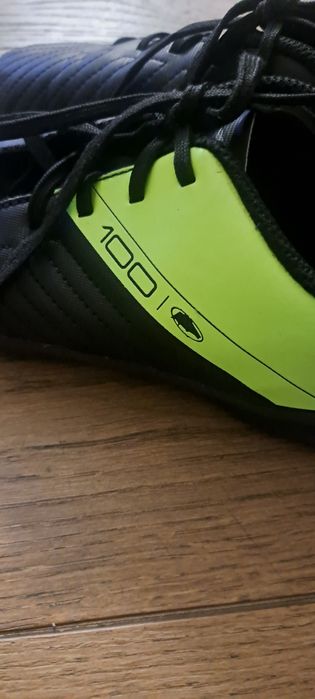 Buty piłkarskie/korki f. kipsta r. 36