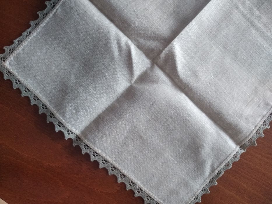 Serwetka lniana z Koronką