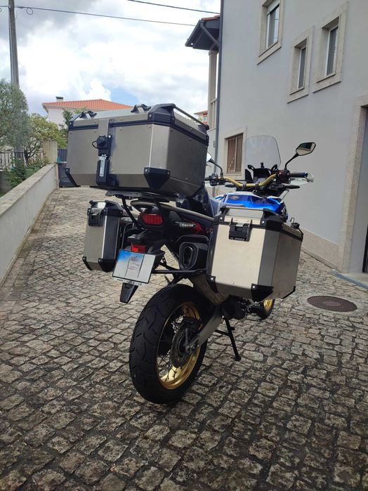 Honda CRF1000 Africa Twin Adventure Sports | Edição Especial 30 Anos