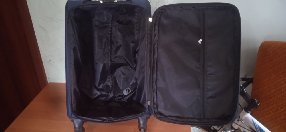 Продам дорожную большую сумку