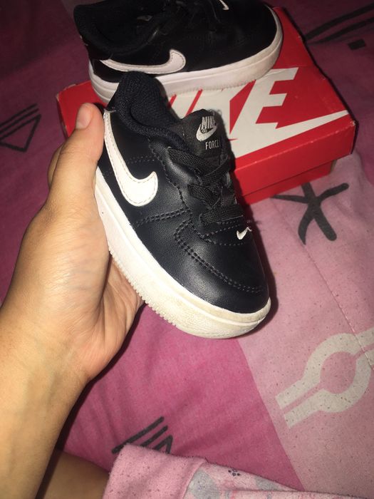 Vendo tenis de bebe