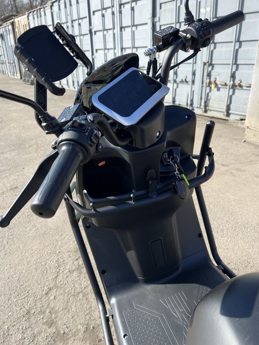 CROSSER CR-13 PRO,2500 W,аккум Li-Fe,30AH