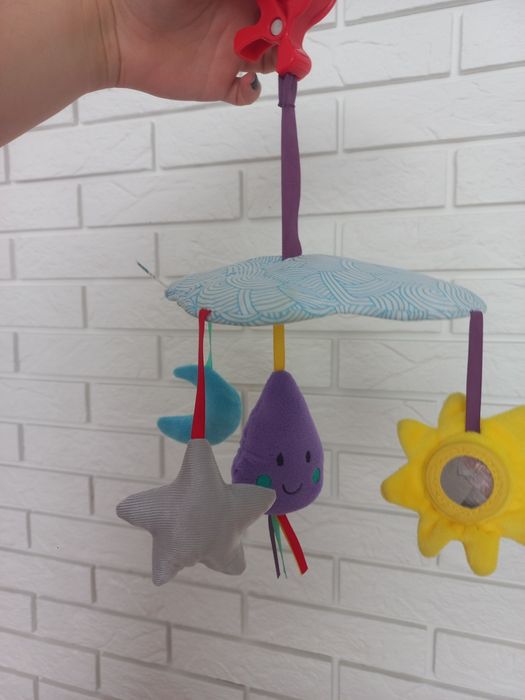 Іграшка підвіска в ліжечко чи коляску