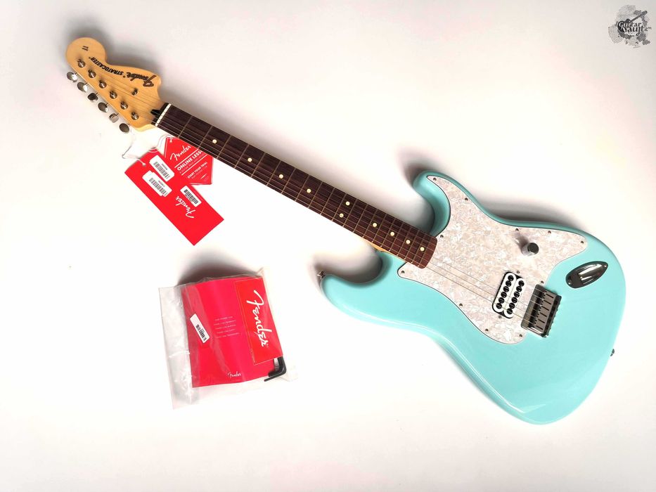 $1299 Новий Fender® Limited Edition Tom DeLonge Stratocaster® '2023
