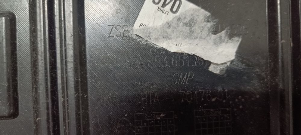 AUDI Q3 II 83A Grill atrapa chłodnicy zderzaka przednia przód