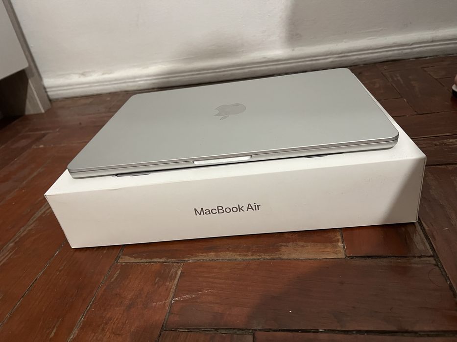 Macbook Air 13 M4 2025 Novo