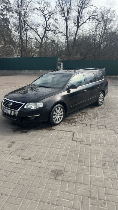 Продам пасат б6 в гарному стані