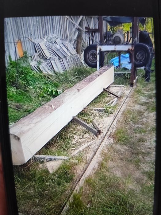 Piła taśmowa do drewna