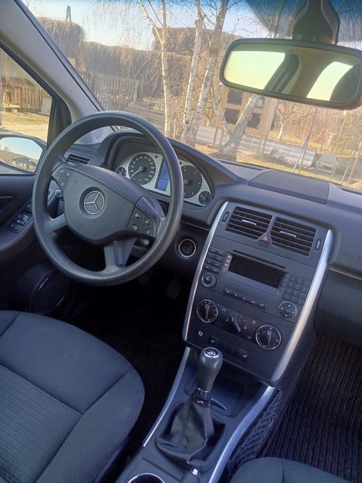 Mercedes B180  2.0 cdi