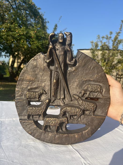 Metalowa płaskorzeźba