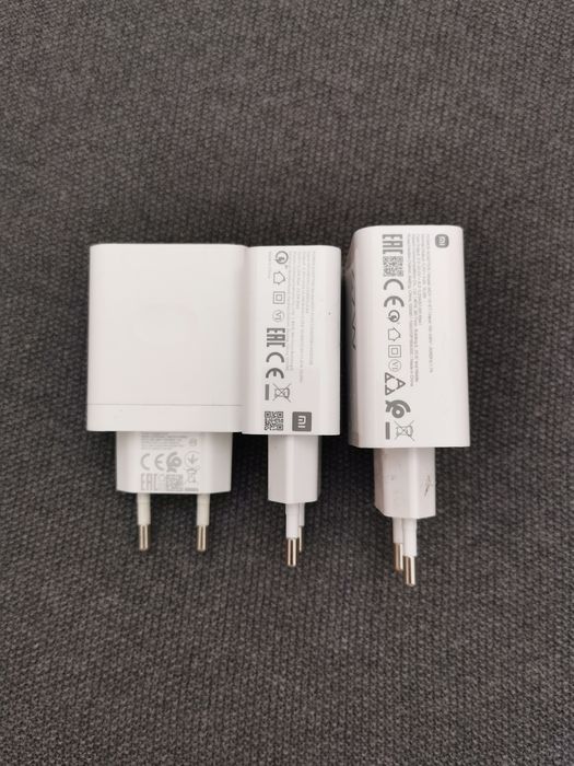Kit com 3 Carregadores Xiaomi e Realme