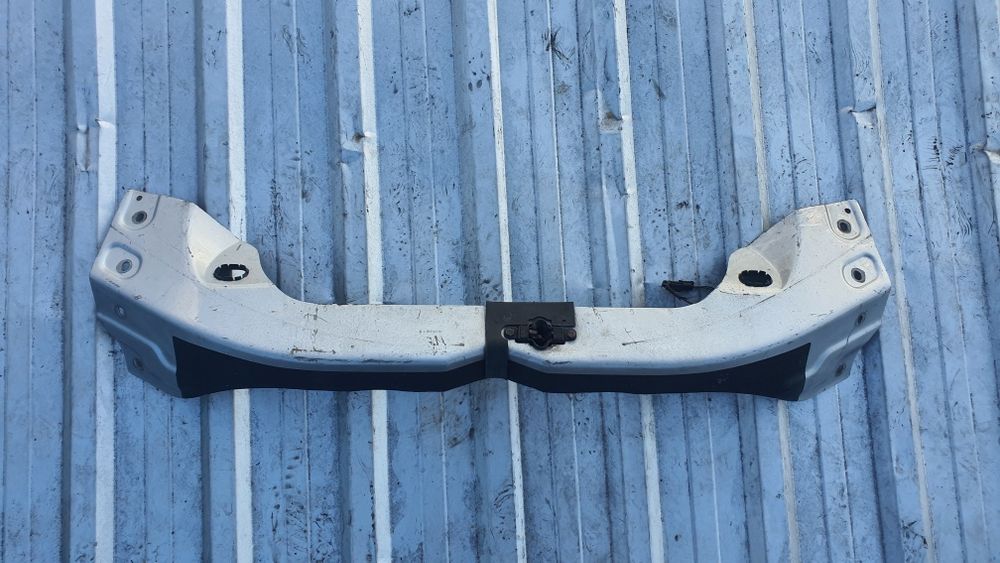 Передня панель, маска Mercedes-Benz ML163 270 3.5 2.7 350