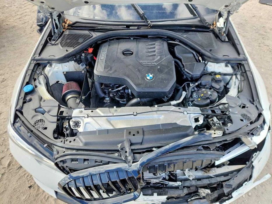 BMW 330XI 2020 гарний стан