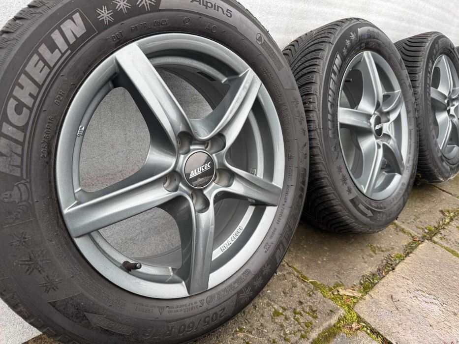 4x Felgi alufelgi aluminiowe alusy 16" 5x112 Audi VW Seat Skoda