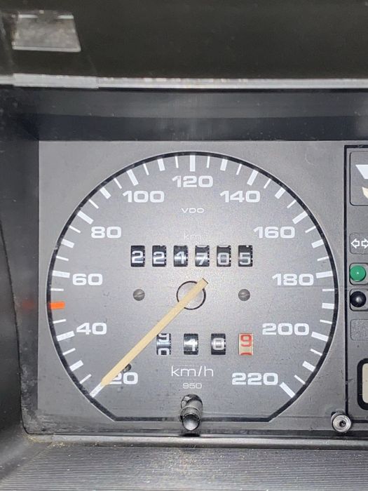 Volkswagen Golf 2 (1992) – 1.6 Gasolina | Original