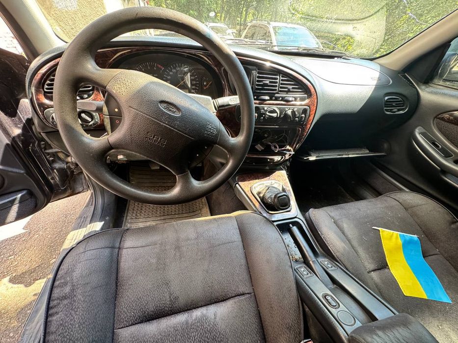 Продам авто ford