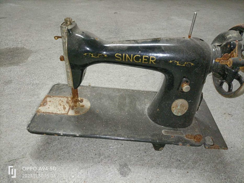 Vendo máquina de costura Singer (para restaurar)