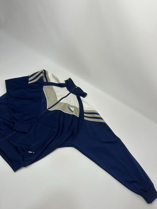 Вінтажний спортивний костюм adidas