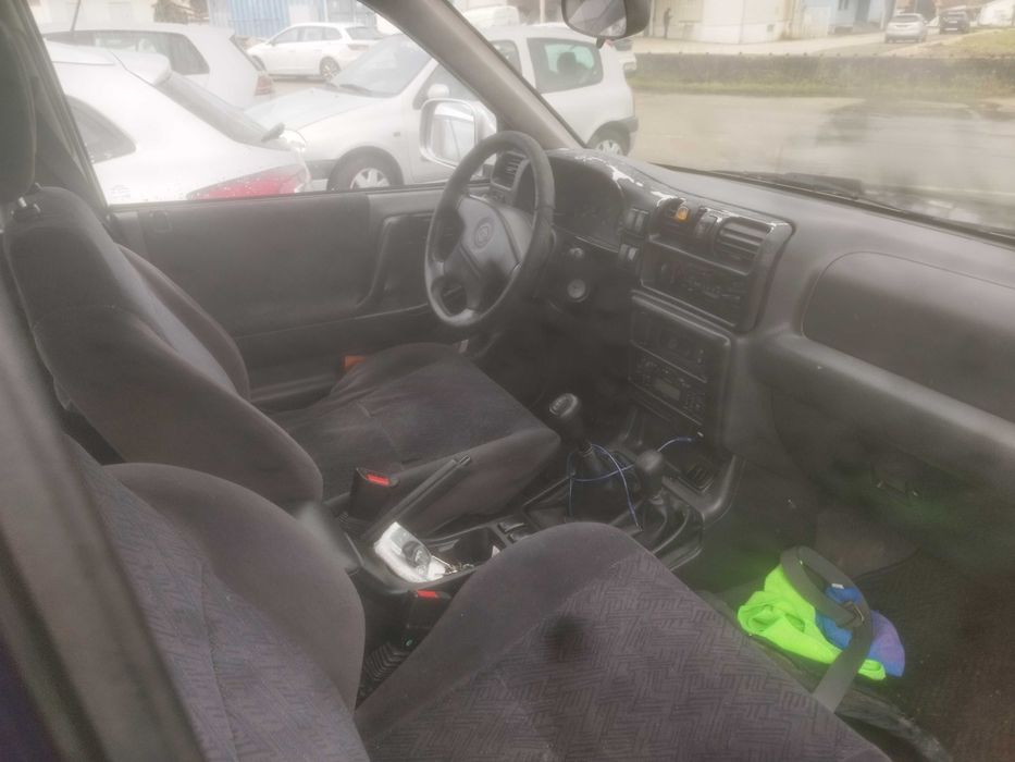 Opel Frontera 2.2 dti