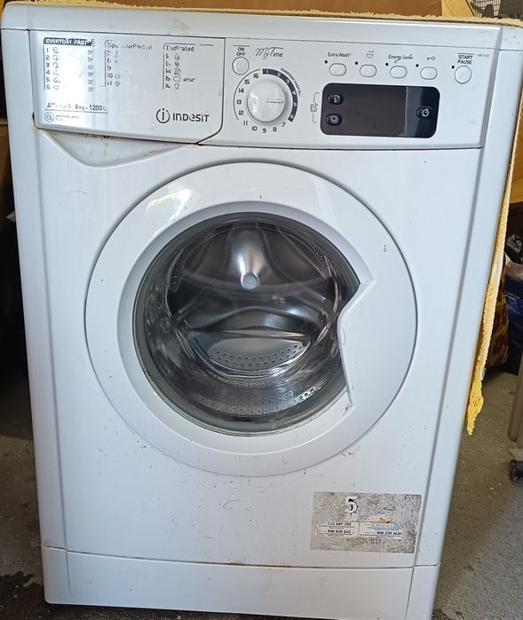 Máquina Lavar Roupa Indesit 8kg