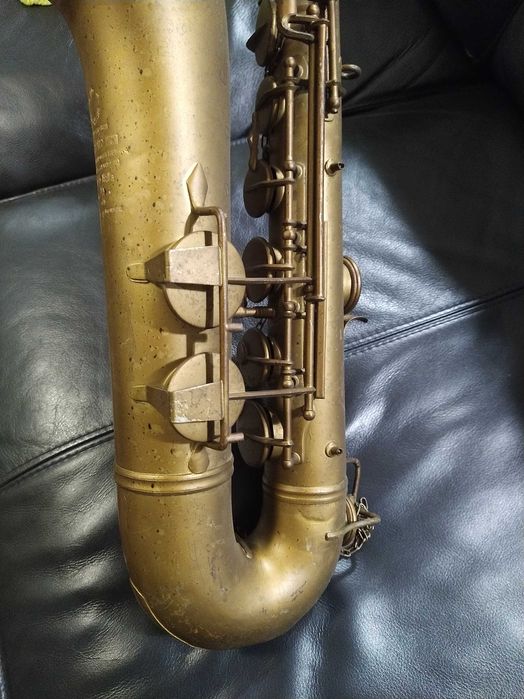 Antigo saxofone tenor baritono, Maino & Orsi, Milão, Itália. Ano 1902/1918