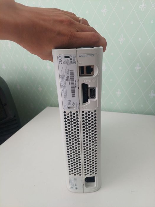 Працююча Xbox 360  ЧИТАЄМО ОПИС тільки тушка консоль ікс бокс приставк