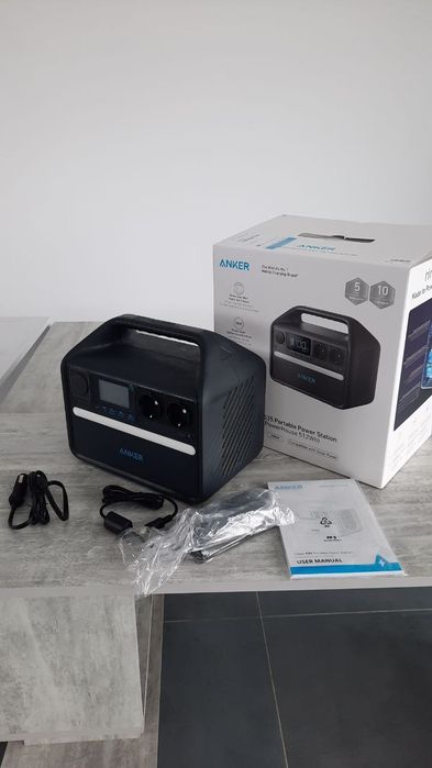 Зарядна станція (павербанк) Anker 535 PowerHouse