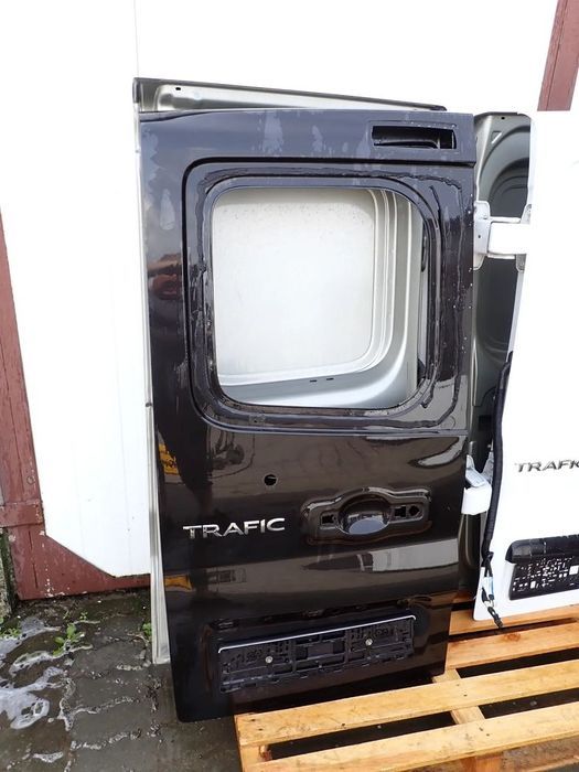 trafic 3 vivarob talento nv300 drzwi tylne