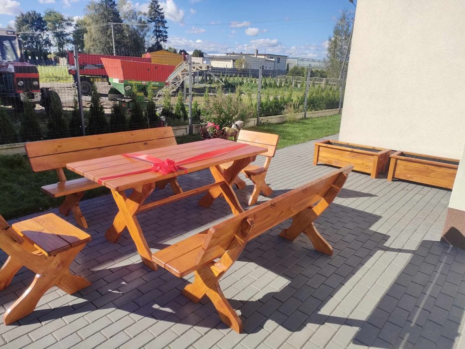 Zestaw ogrodowy drewniany