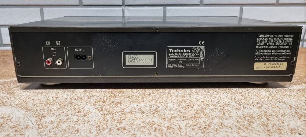 Odtwarzacz cd player TECHNICS SL-PG580A.