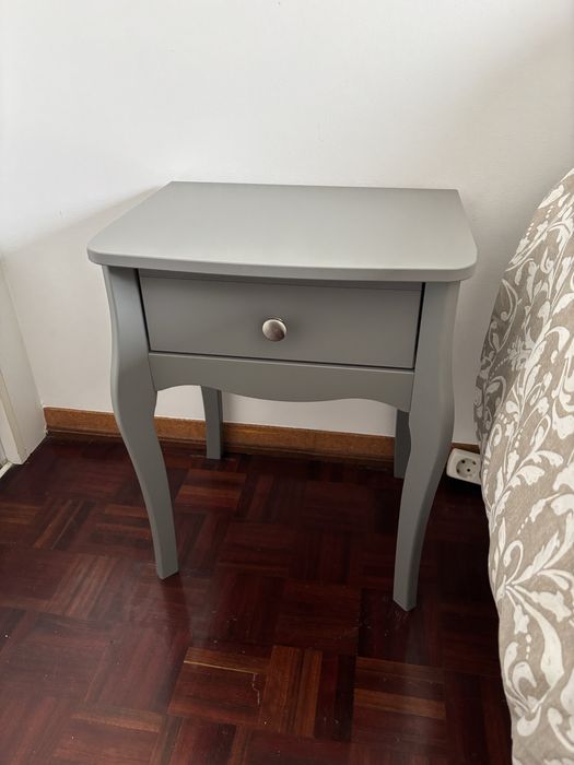 Conjunto mesa de cabeceira cinza (2 unidades)