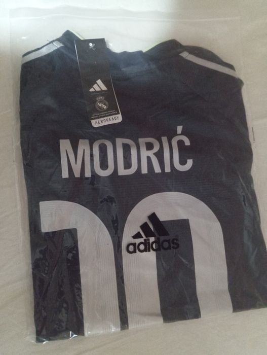 Real Madrid Jersey 25/26 Luca Modric