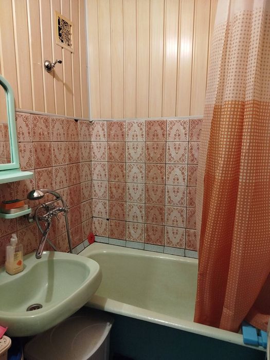 Сдам комнату в Центре