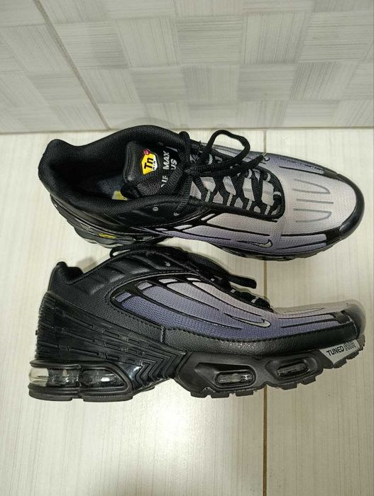 кроссовок Nike Air Max Plus III.  Размер 43