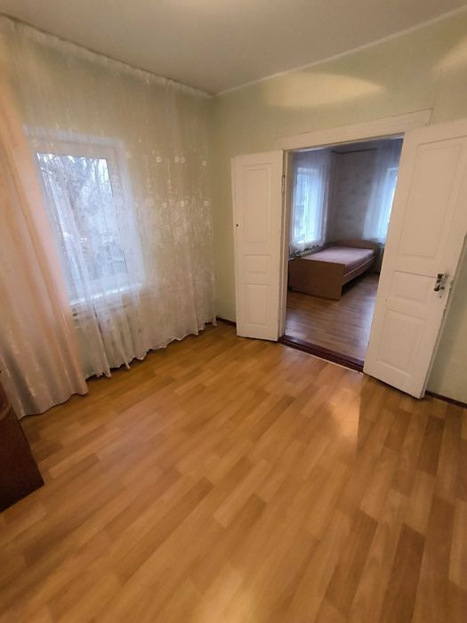 Продаж частини будинку на Лісковиці. 6сотки