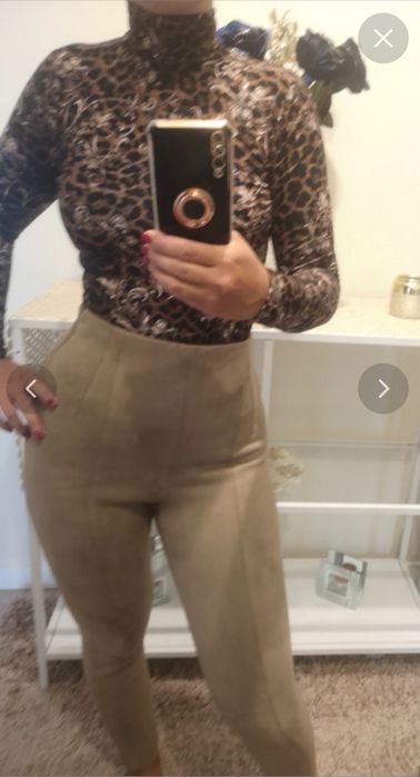 Eleganckie wygodne legginsy Zara