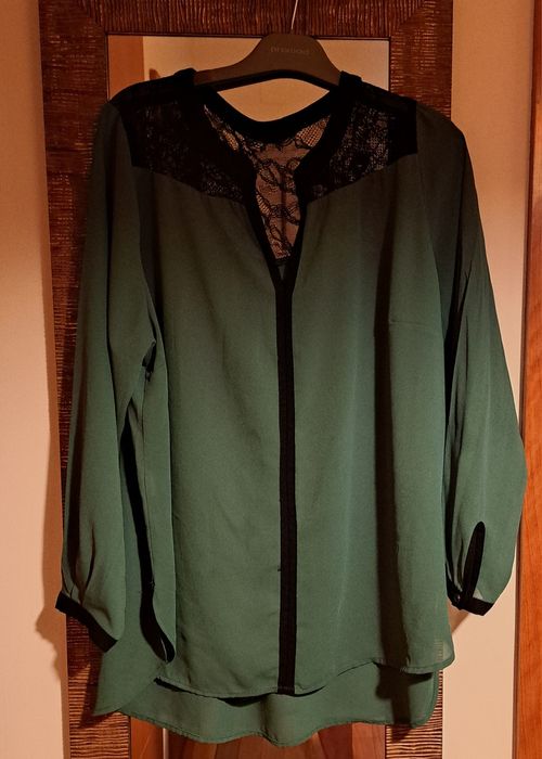 Blusa T.XL- com manga Versátil- medida de peito 60