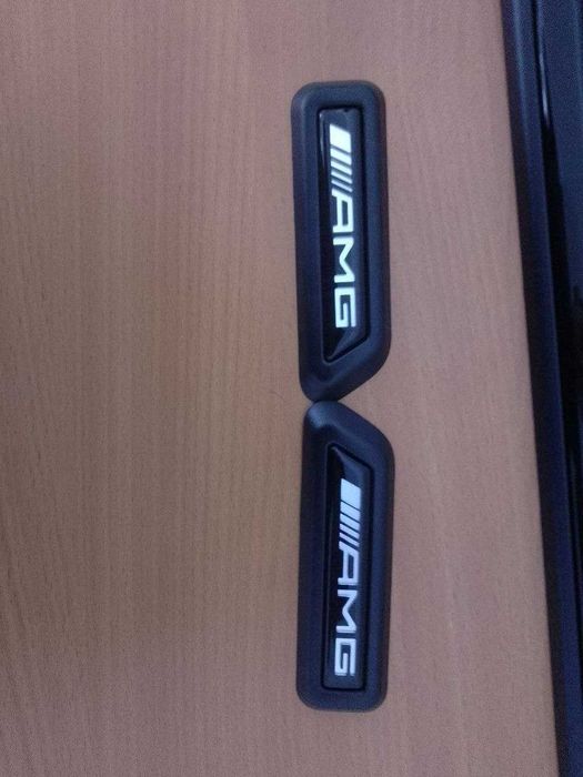 Накладки,( захисні смуги) дверей 10 штук різної довжини