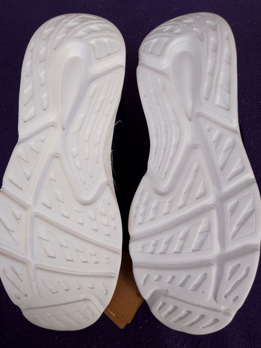 Buty sportowe MARTES męskie, młodzieżowe 40, NOWE
